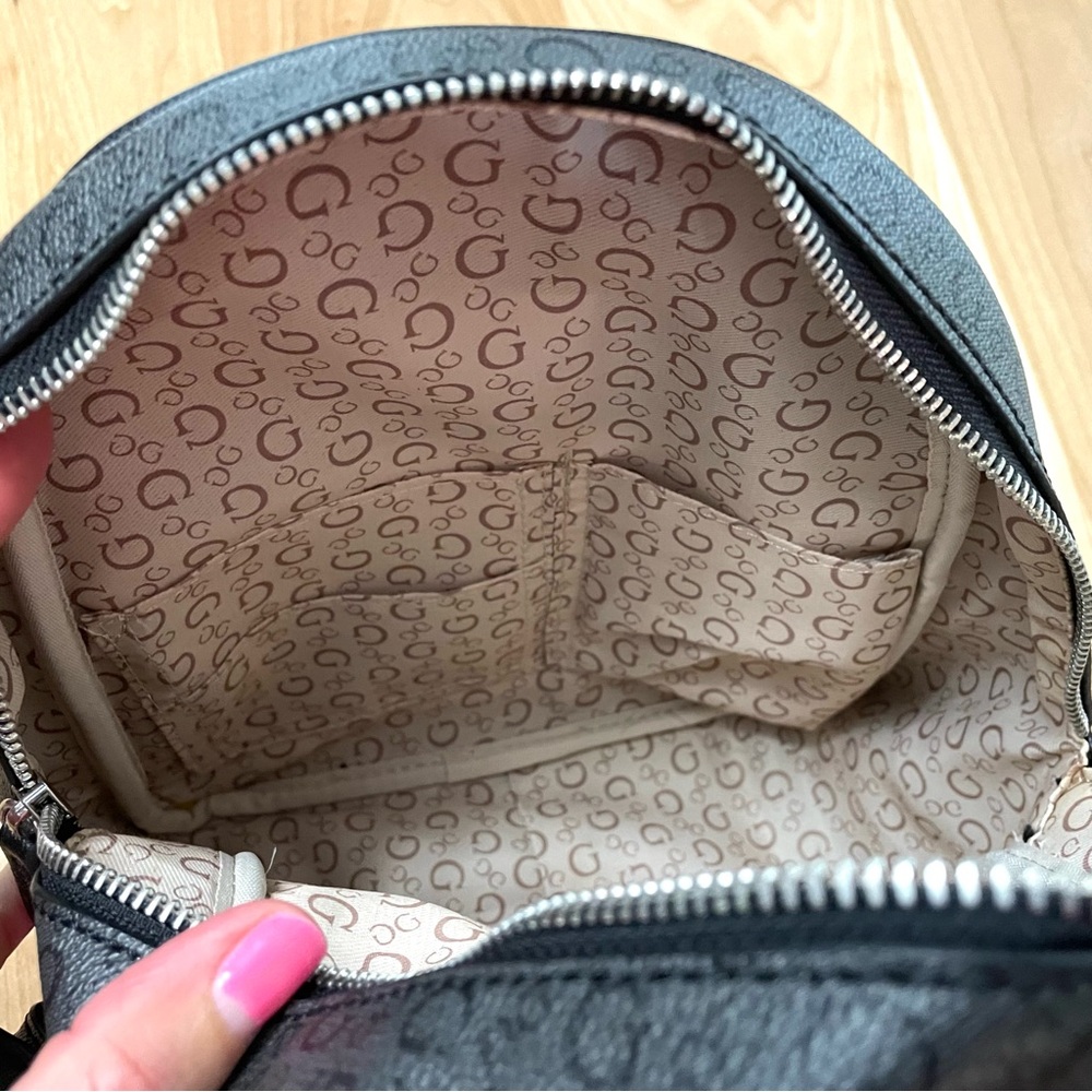 Guess Black Mini-Backpack Purse PVC - Picture 5 of 6